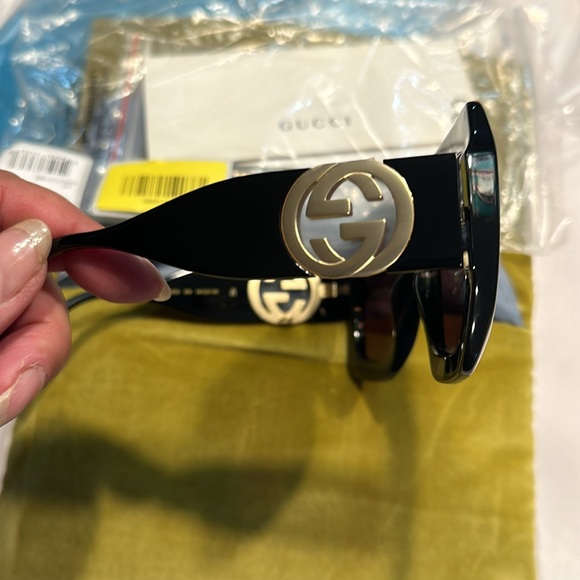 Gucci square sunglasses with detachable chain NWT main image 11
